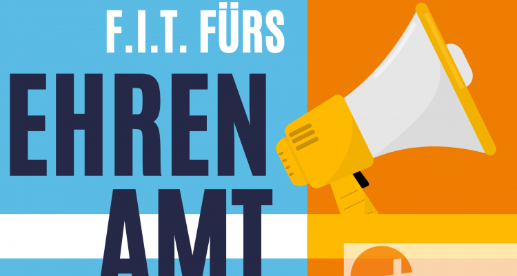 Schrift auf einem Bild in Blau und Orange "F.I.T. fürs Ehrenamt", Logo der Evangelischen Jugend, oben steht Forbildung, Ideen, Tipps